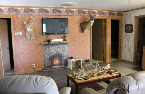 Thompsonville Cabin | Pond View Loft - Screen Porch, Fire Pit & Fishing
