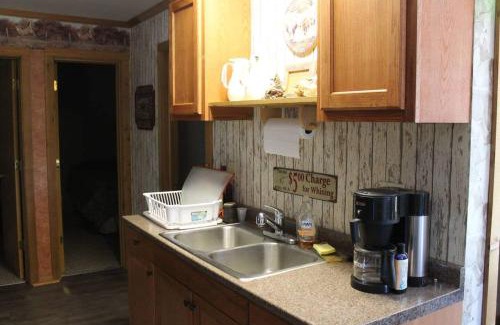 Thompsonville Cabin | Pond View Loft - Screen Porch, Fire Pit & Fishing