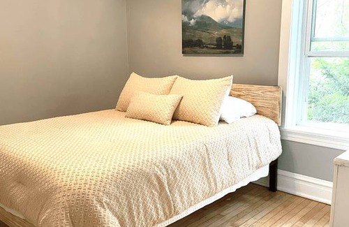Evergreen Park Resort | Private room ∙ 3 guests