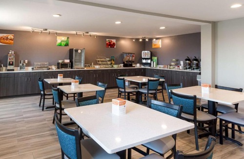 Rochelle Hotel | Quality Inn