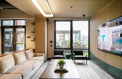 River West Apartment | Roomy River West 1BR w/ Rooftop & Gym, steps to Blue Line, by Blueground
