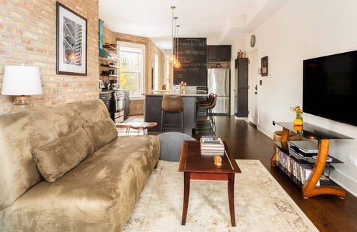 Rogers Park Condo | Soft Suede and Warm Bricks at a Stylish Rogers Park Home