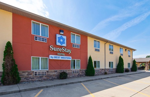 Whittington Hotel | SureStay Hotel by Best Western Whittington Rend Lake