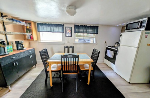 Irving Park East Apartment | The Avondale Lower Level