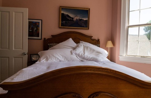 Springfield Resort | Private room ∙ 3 guests