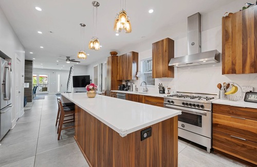 West Town House | Wicker Park 4bd/3ba, Steps from CTA, Parking Incl by AllSet Turnover