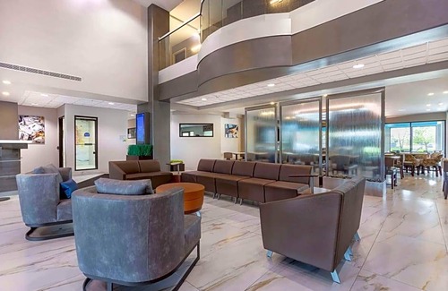 Tinley Park Hotel | Wingate by Wyndham Tinley Park
