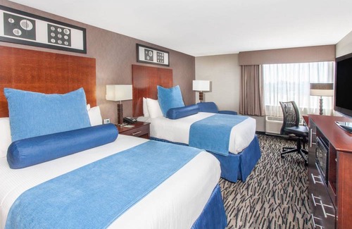 Elk Grove Village Hotel | Wyndham Garden Elk Grove Village/O'Hare