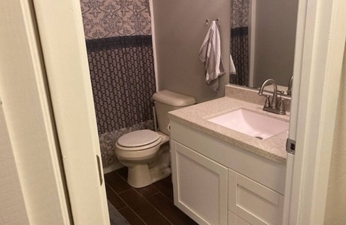 Bloomington Condo | 1 Bed, 1 Bath Private Condo w/Carport