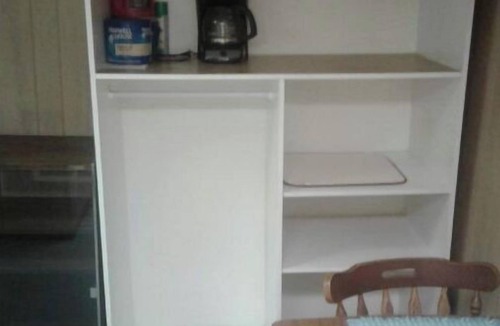 Alton House | 1 Bedroom Furnished Basement Apartment Close to Phillips 66