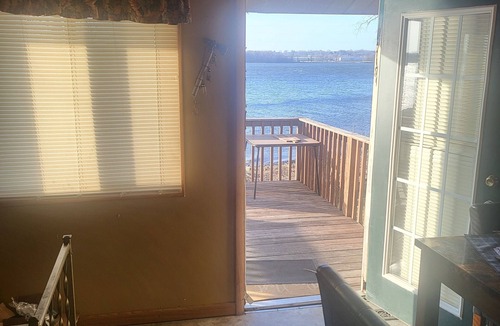 East Moline House | 1-bedroom house w/Cabin Interior on the Mississippi River.Campbells Island