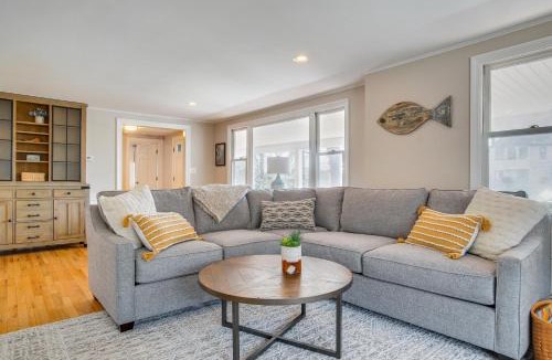 Cataumet House | 1 Mi to Beach: Cape Code Family Retreat w/Patio