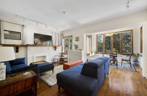 Rogers Park House | 100 Yr. Old Chicago Brick Craftsman with yard, Near Beach and Loyola!