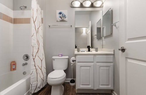 Gurnee Apartment | 103 m² Apartment ∙ 2 bedrooms ∙ 5 guests