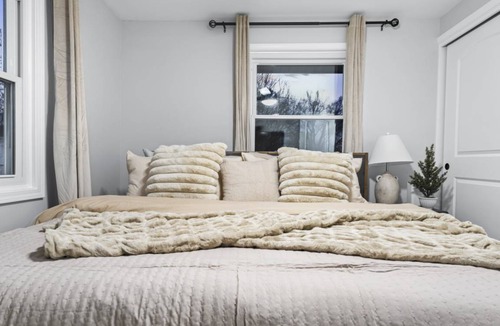 Wasco House | 110 m² House ∙ 3 bedrooms ∙ 5 guests