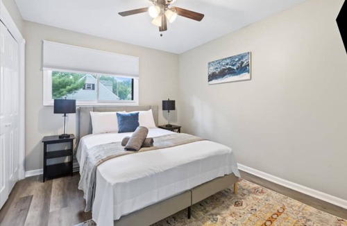 St. Charles House | 159 m² House ∙ 3 bedrooms ∙ 6 guests