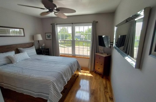 Algonquin Apartment | 167 m² Apartment ∙ 3 bedrooms ∙ 6 guests