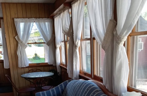 Mascoutah House | 1840 HOUSE