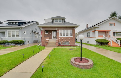 Maywood House | 185 m² House ∙ 3 bedrooms ∙ 6 guests