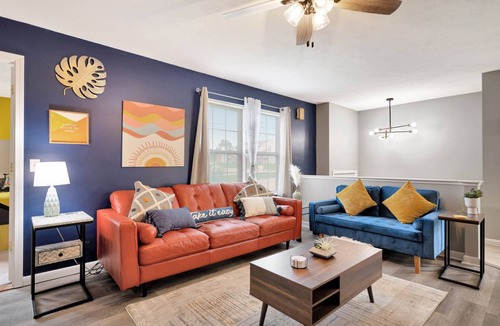 Bloomington House | 195 m² House ∙ 3 bedrooms ∙ 11 guests