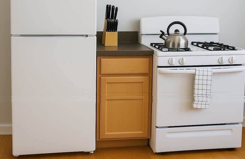 Ravenswood Apartment | 1BR/1BA City Comfort
