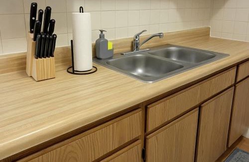 Cragin Apartment | 1BR 1BA Windy City Hideout - Lockwood rep