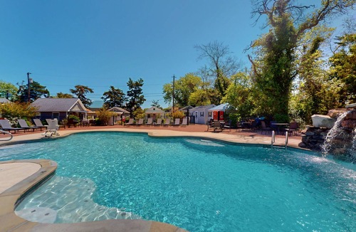 Lower Township House | 1BR King Bed Sofa Bed Sleeps 4 POOL - 14