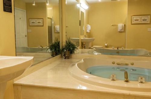 McGaheysville Resort | 2 bdr, 2 baths, golf, spa, water park for FAMILY FUN in Virginia