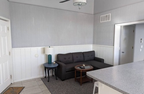 Robinson Apartment | 2 Bedroom Apartment in the Heart of Robinson