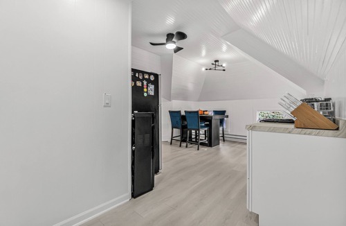 West End - West Side Apartment | 2-bedroom modern apartment for relaxing stays