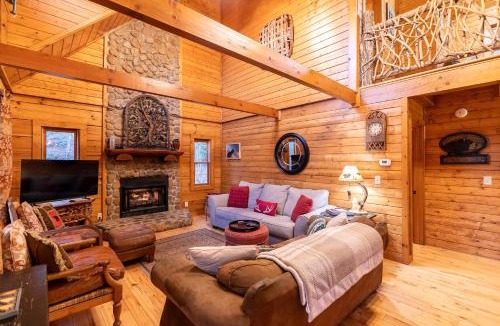 Boone House | 2 Cubs Cabin