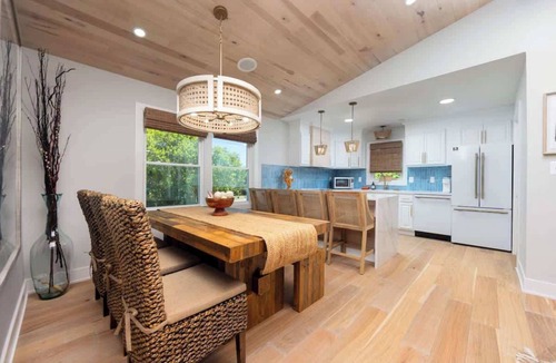 Colington House | 2 Private Living Spaces, 2 Hot Tubs and Bikes!