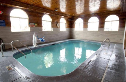 Elk Grove Village Hotel | 25 m² Hotel ∙ 127 guests