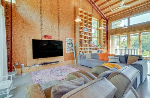 Libertyville House | 250 m² House ∙ 3 bedrooms ∙ 8 guests