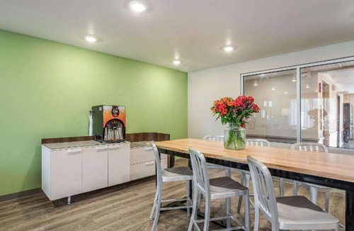 Burbank Hotel | 28 m² Hotel ∙ 127 guests