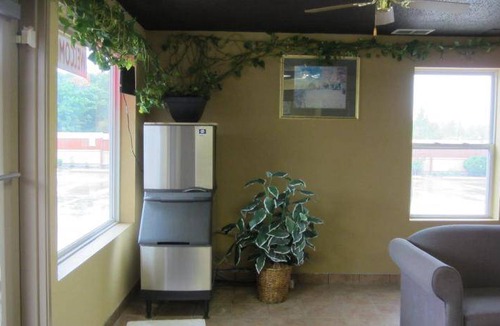 Fairmont City Hotel | 28 m² Motel ∙ 2 guests