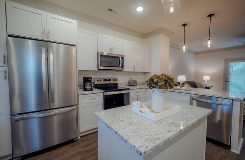 South Nashville Villa | 2bd/2bth Walk to Geodis Park! #C