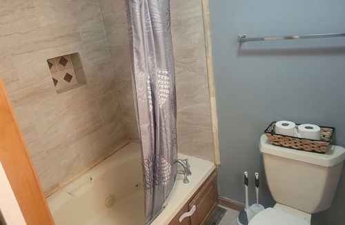 Elk Mills Condo | 2bed 2bath first floor unit with deck