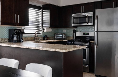O'Hare Apartment | 2BR Newly Furnished Modern Apt Near O`Hare