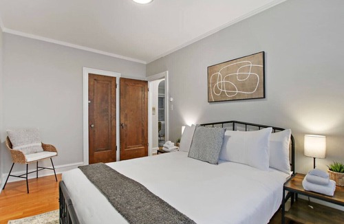 Cragin Apartment | 2BR Well-Furnished Apartment