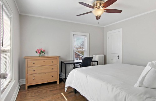 Libertyville Apartment | 3 Bdr ★ 3 King Beds ★ Ideal refuge during the crisis