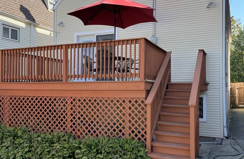 Irving Park East House | 3 Bdrm 2 Bath House Sleeps 8-10 in Chicago 2.5 miles to Wrigley w/2 car garage.