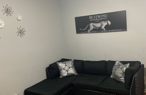 Greater Grand Crossing Apartment | 3 bedroom apartment easily 15 mins from downtown 10 mins from Chicago’s beach!