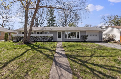 Rockford House | 3 Bedroom Edgebrook Ranch Escape