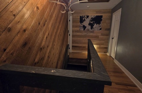 Lemont House | 3-bedroom hillside property in woods with fireplace and lake view