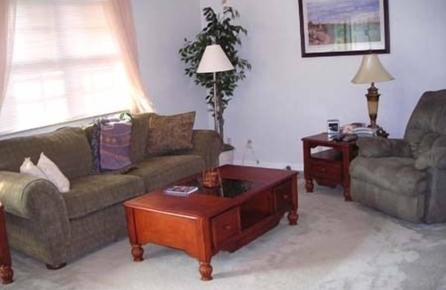 Shiloh House | 3 bedroom home near St. Louis