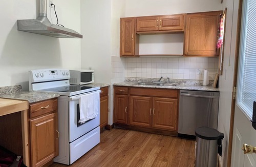 Champaign House | 3-bedroom house in charming Champaign 6 minutes from State Farm Center