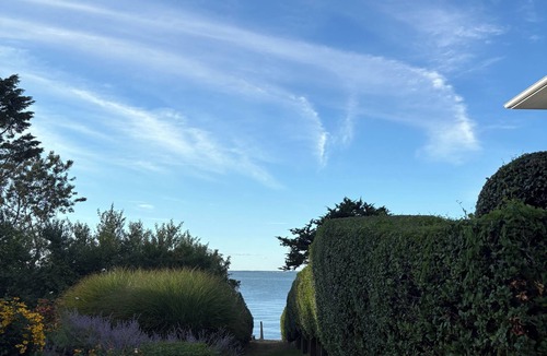 Hampton Bays House | 3 MILES FROM US OPEN GOLF - 4-bedroom cottage on the Peconic Bay