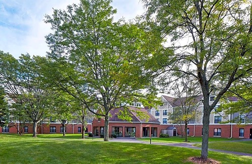 Lincolnshire Hotel | 3-Star Hotel ∙ Homewood Suites by Hilton Chicago-Lincolnshire