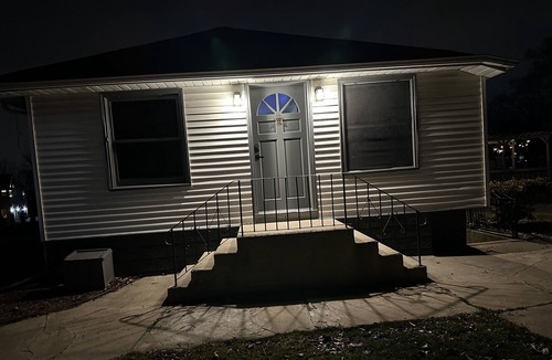 Frankfort House | 30 minutes from downtown Chicago!
